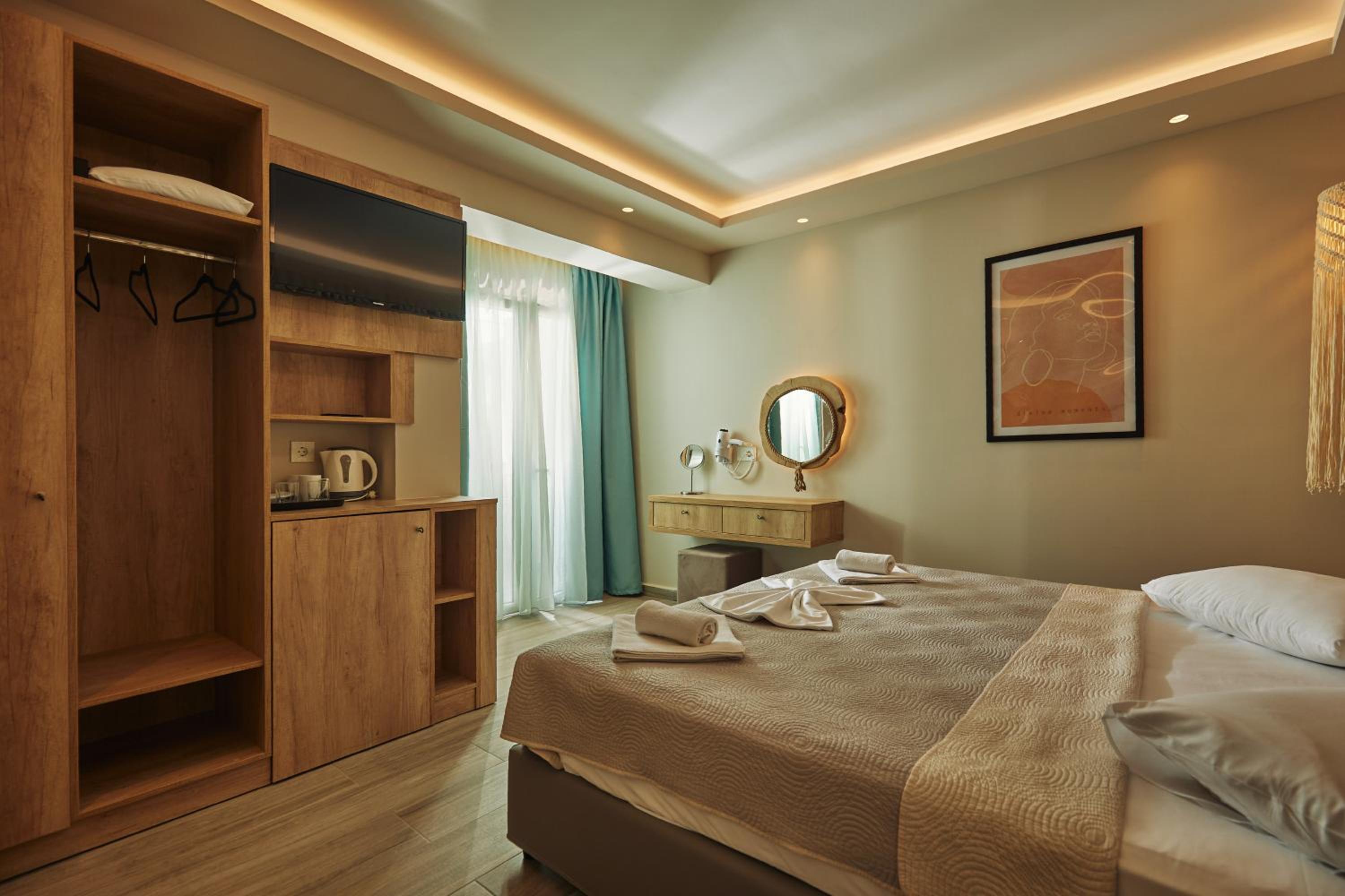 Iniohos Zante Hotel & Suites, Foto 219
