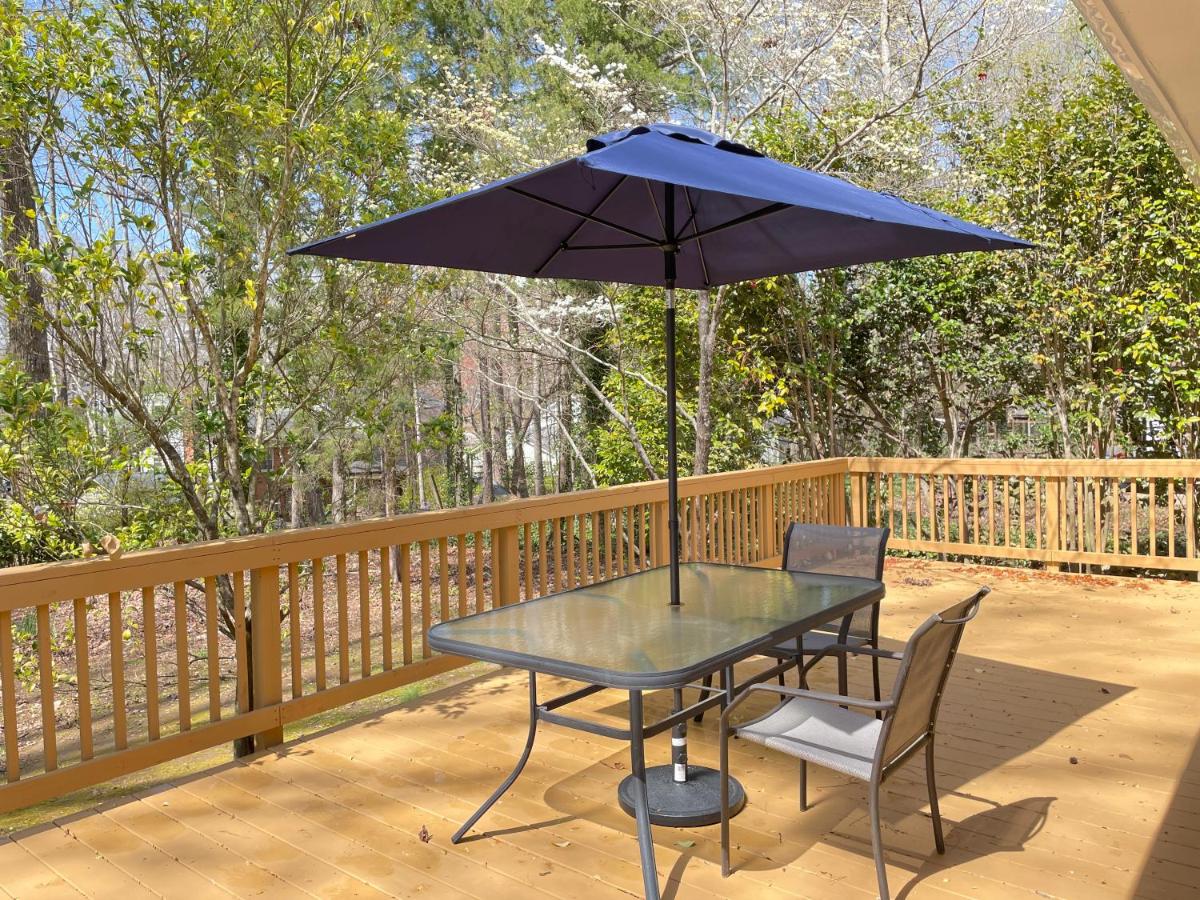 Serene Landing Place near Downtown Cary view 3