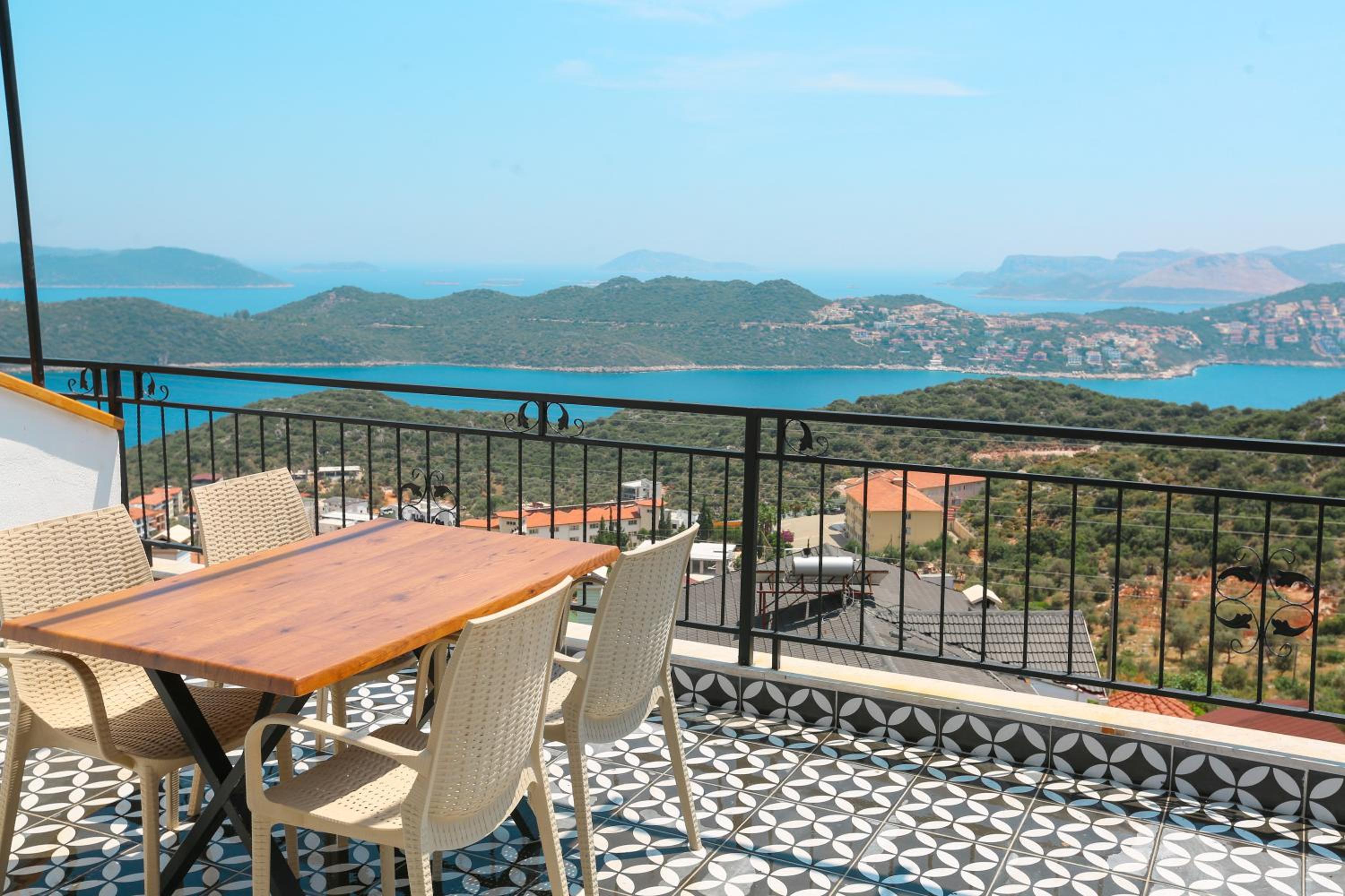 Just Dream Suites - Image 53