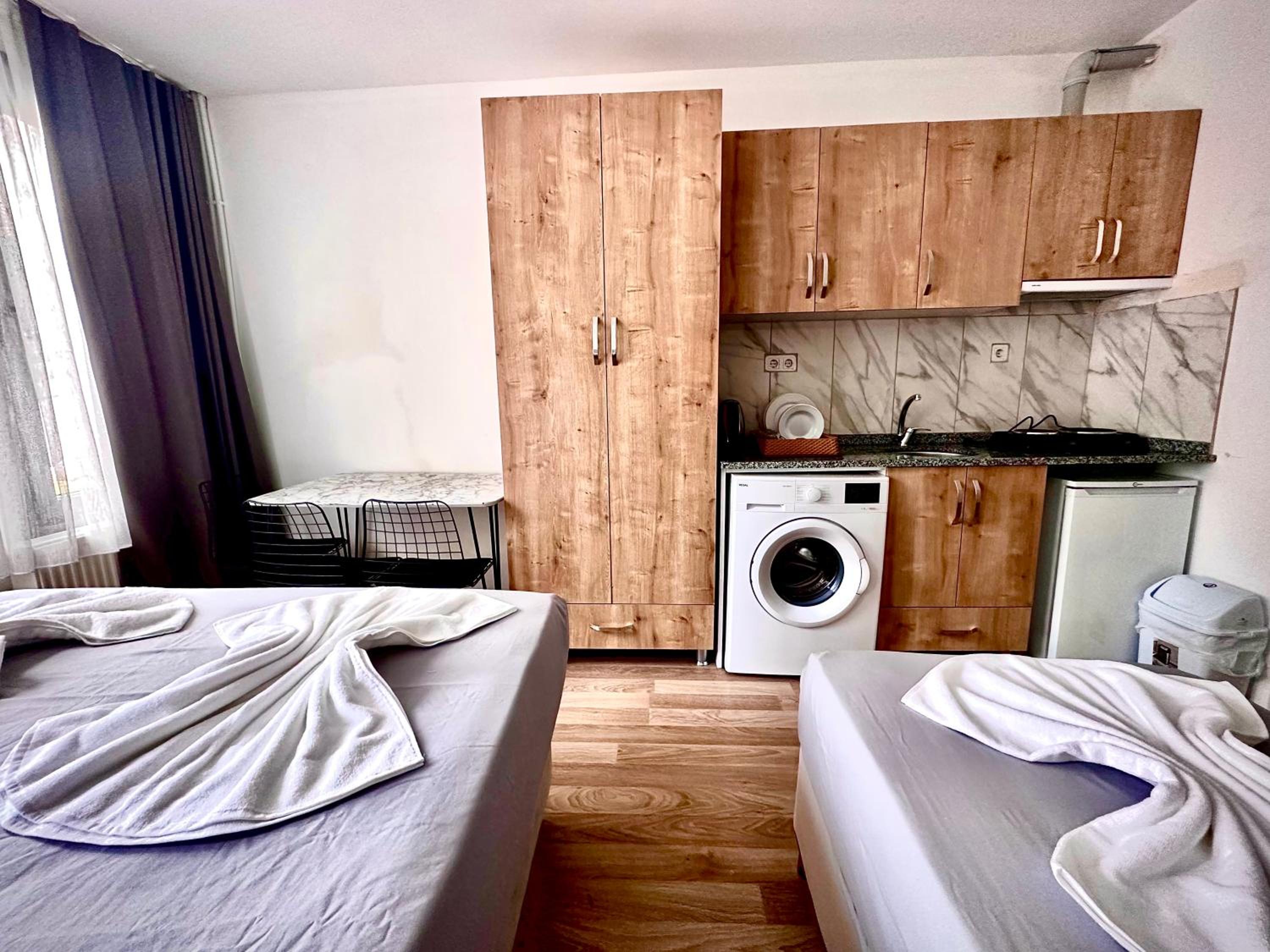 Alaca Suit - Image 15