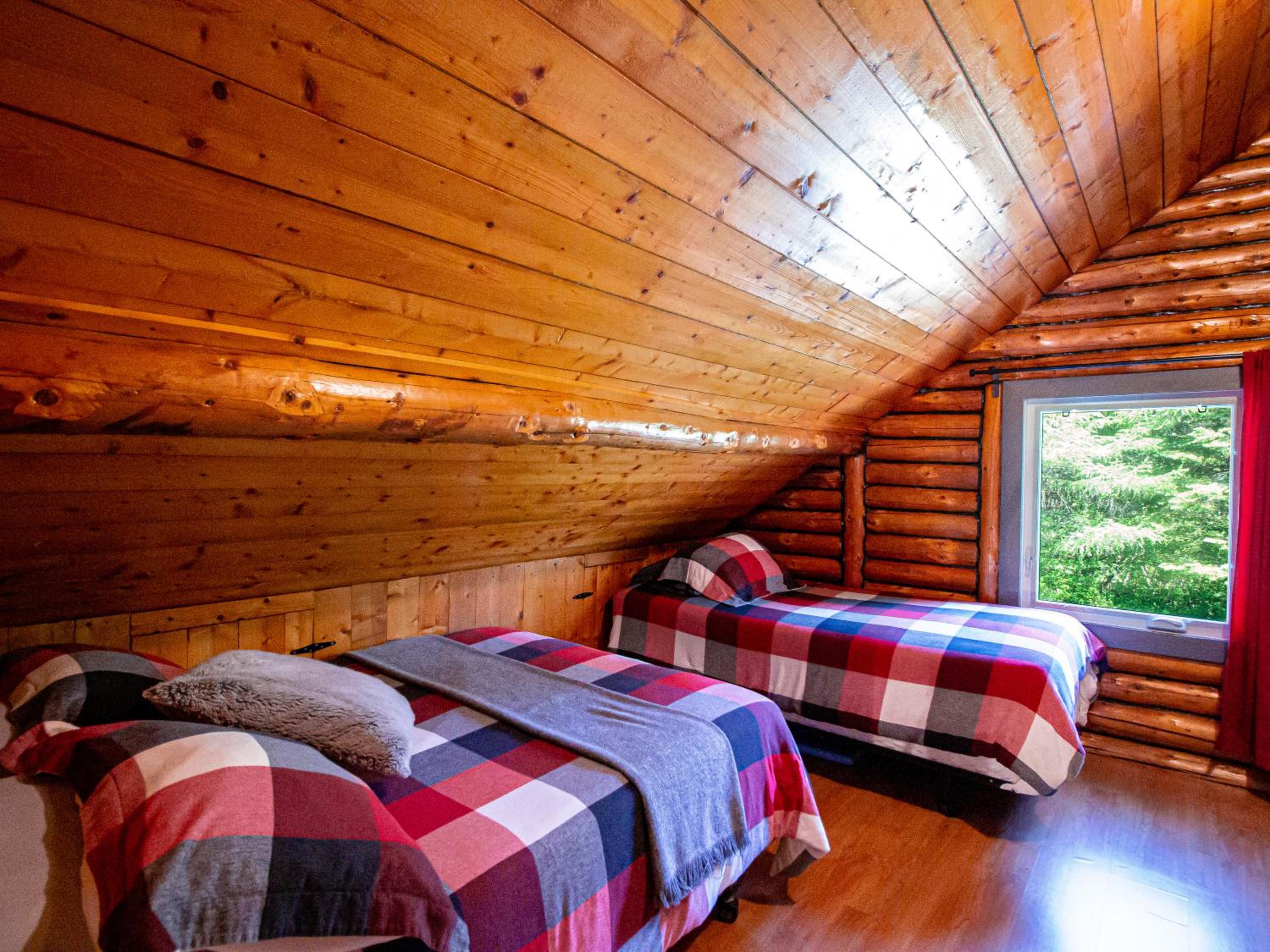 Les Chalets Tourisma - Chalet en bois rond avec spa - Chalet du 4e