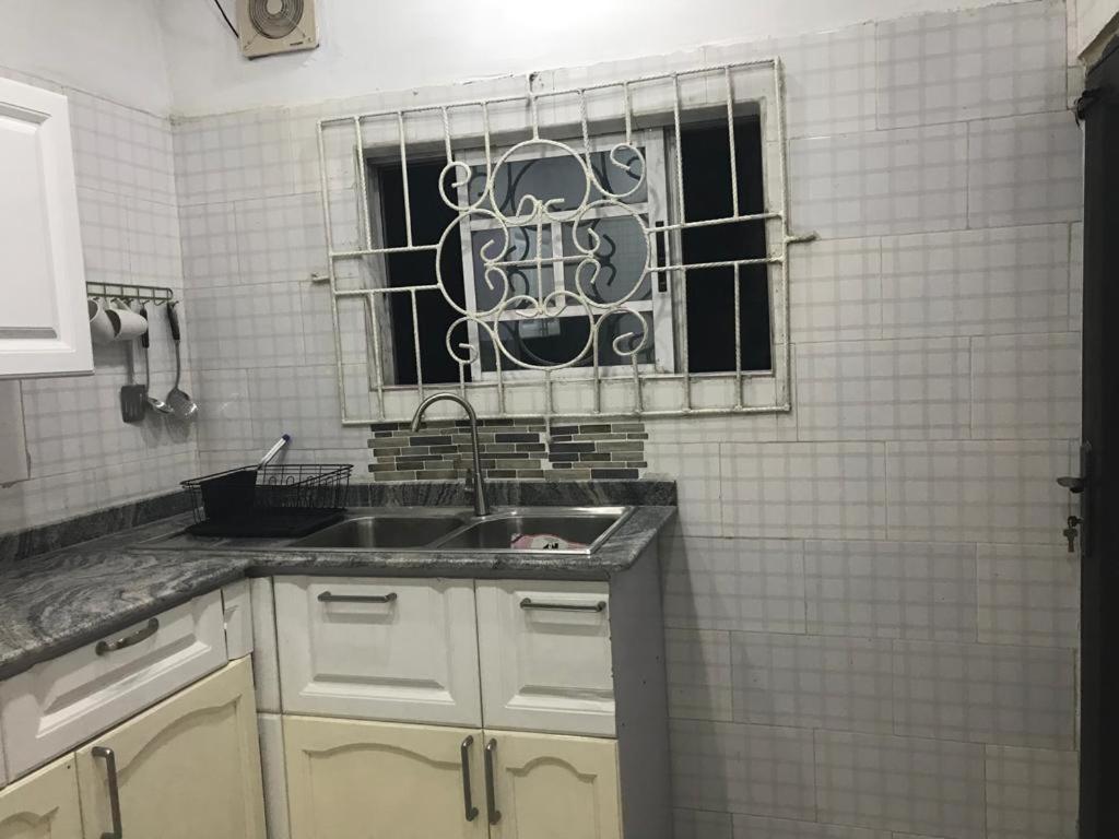 Luxury 2 bed apartment. view 4