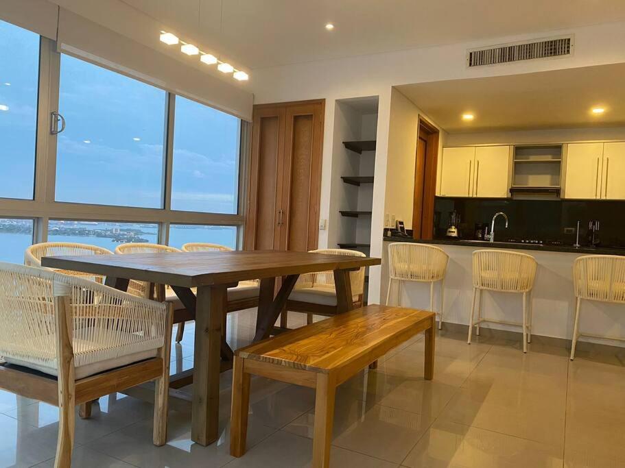 HERMOSO PENTHOUSE EN CARTAGENA VISTA 360