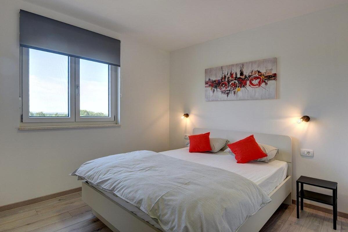House Mauro view 3