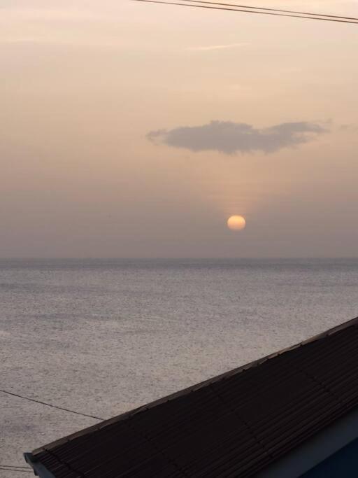Sunset Breeze