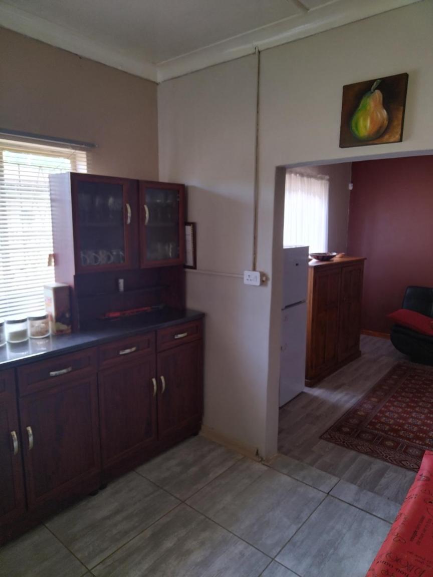 Leeudoringstad Self Catering Accommodation Schoch str 88 view 2