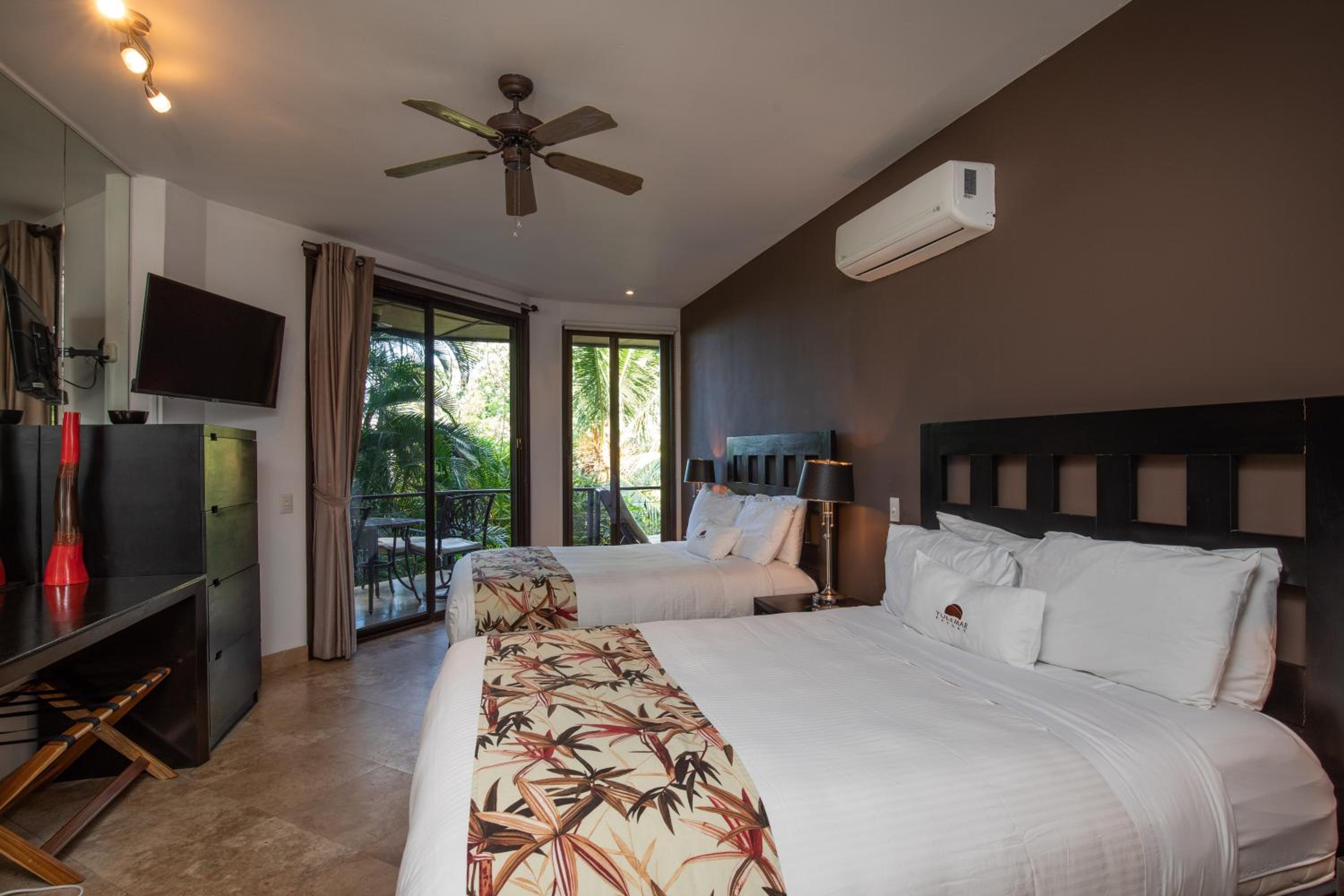 Tulemar Resort