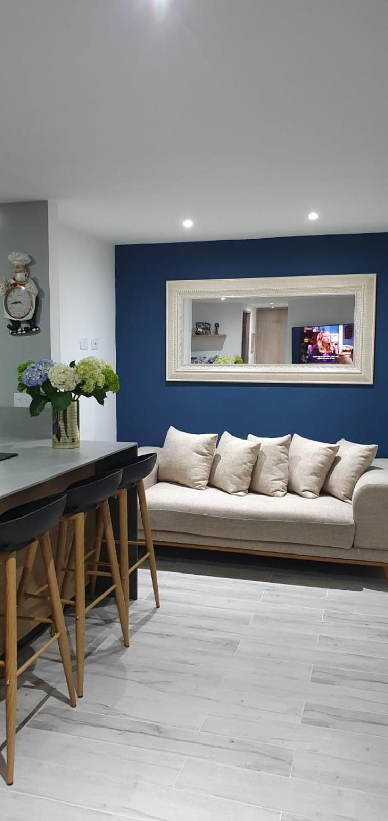 Stylish 1-Bedroom Apartment JMC