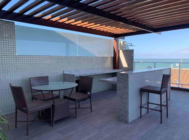 Lindo Flat vista mar em Intermares 523
