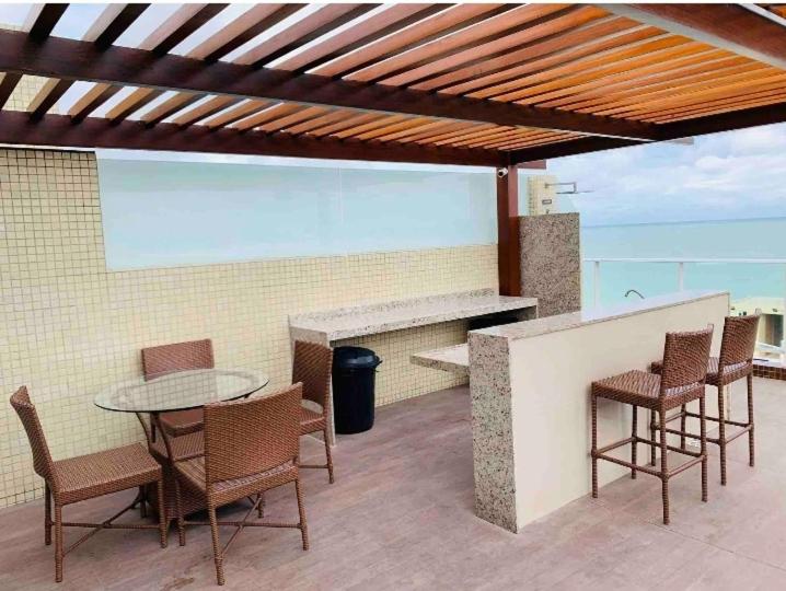 Lindo Flat vista mar em Intermares 523