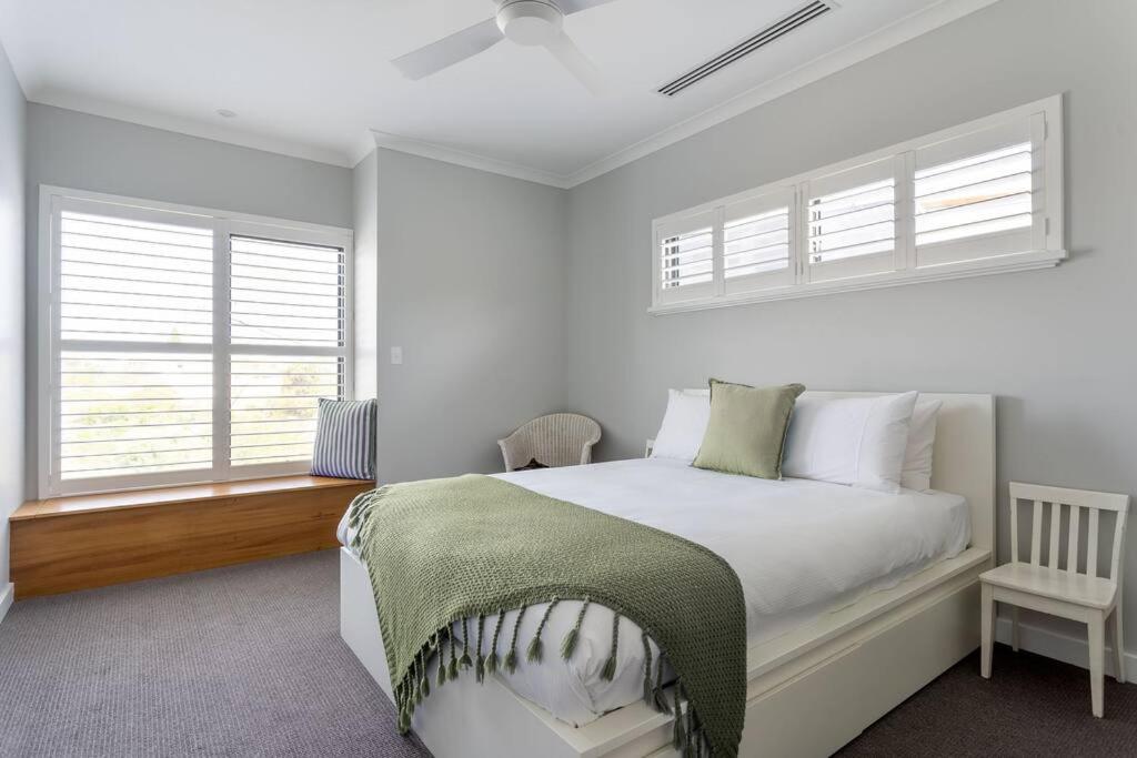 Oceanic I Private Properties