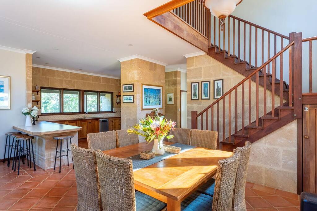 Tintagel Estate I Private Properties