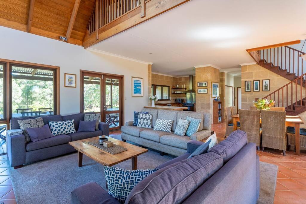 Tintagel Estate I Private Properties