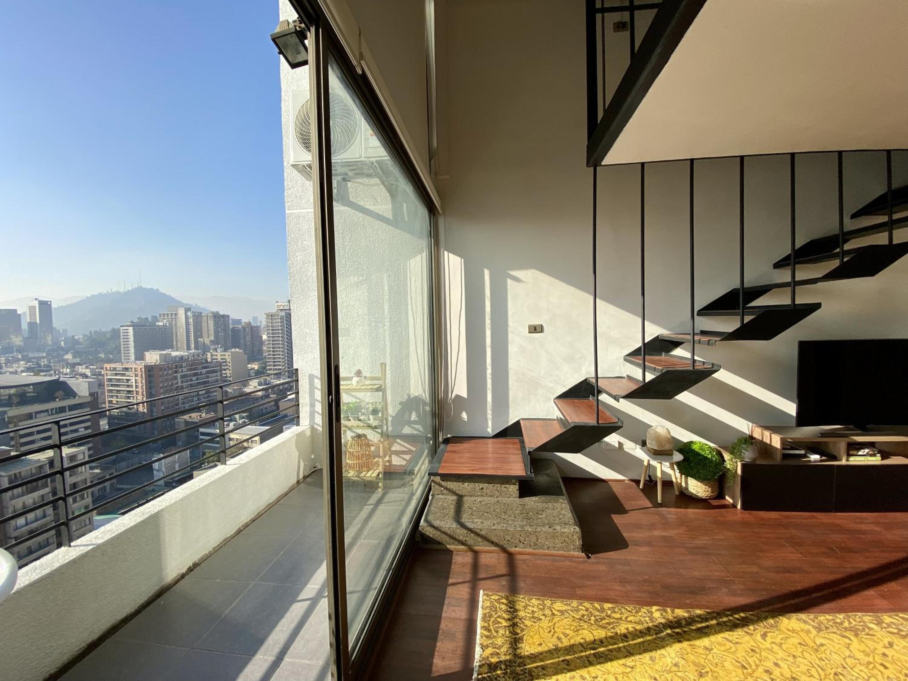 BUHO Urban Loft Panoramic AC Laundry Pool