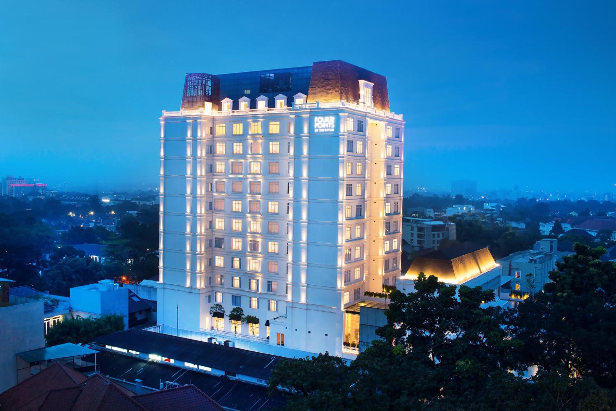 Hotel Four Points by Sheraton Bandung - Image 1