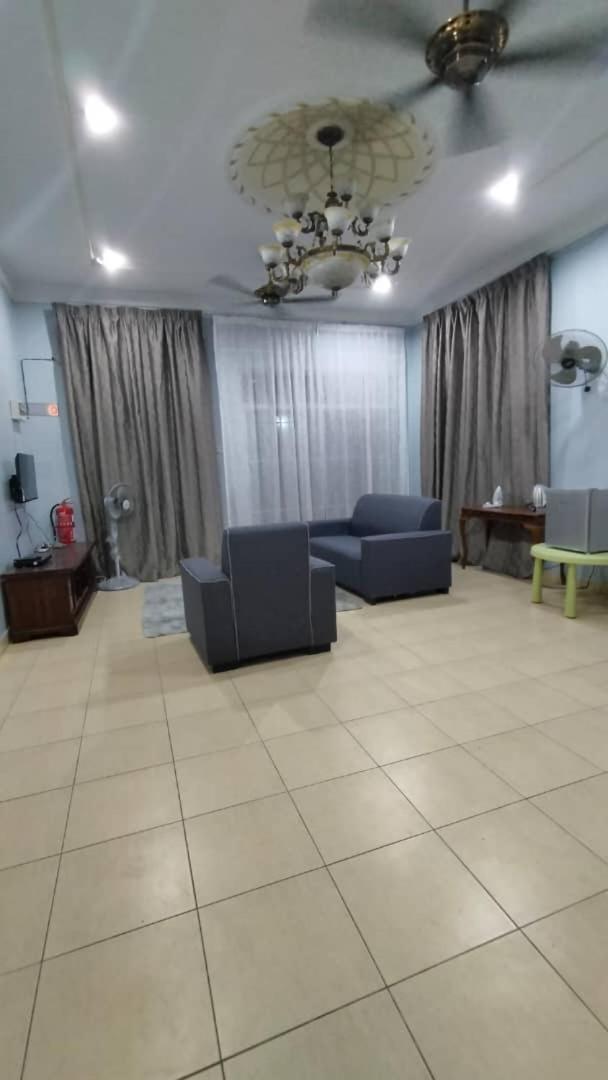 Rosspine Homestay