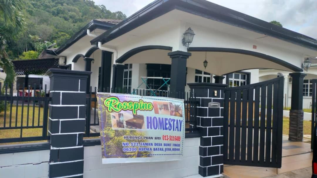Rosspine Homestay
