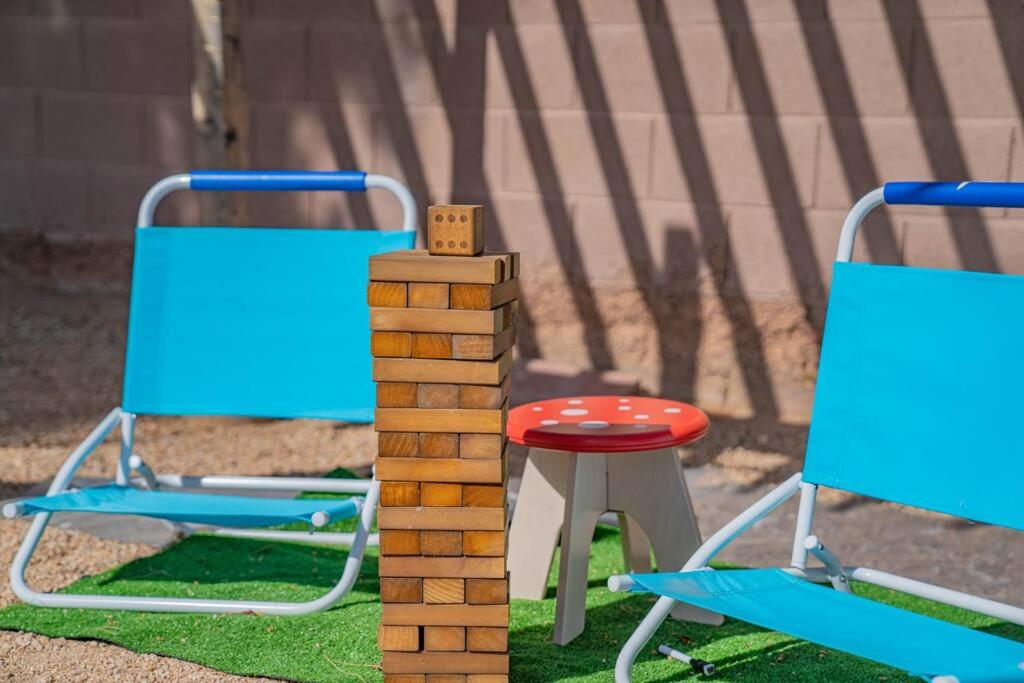 *SpoiL Yourself! New Indoor Picnic & Pool 3bd 2ba* view 5