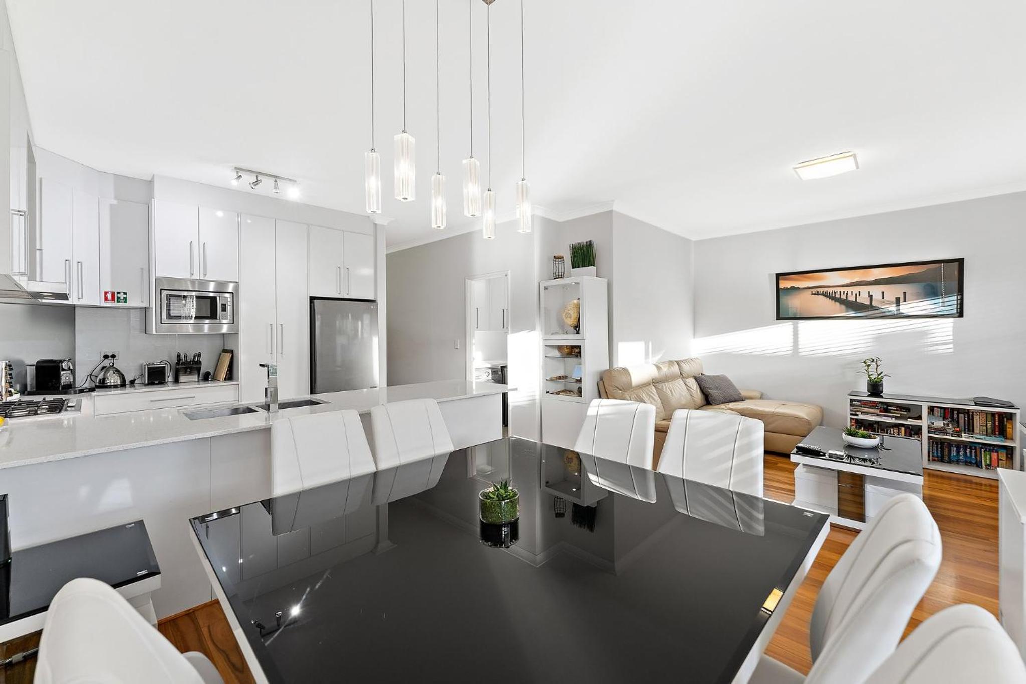 Modern Scarborough Townhouse