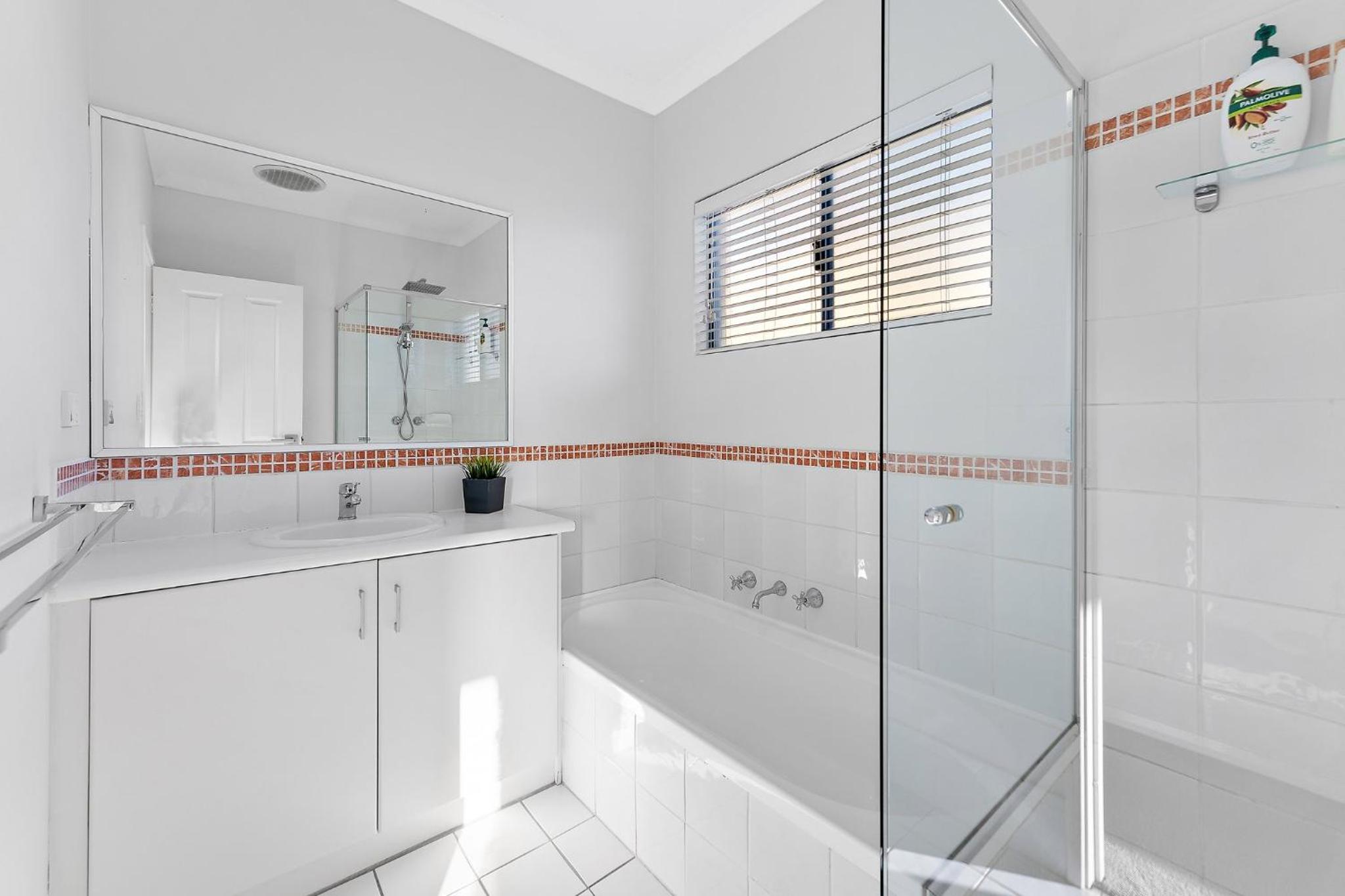 Modern Scarborough Townhouse