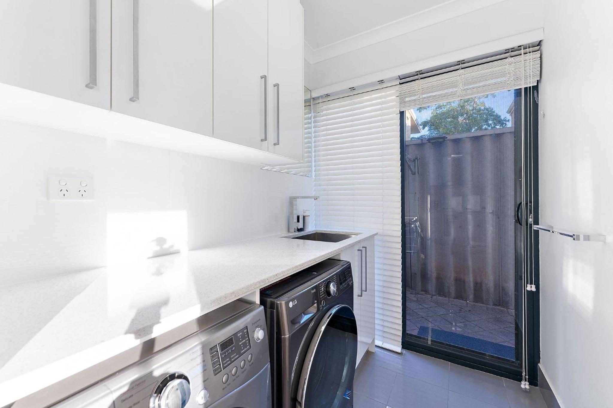 Modern Scarborough Townhouse