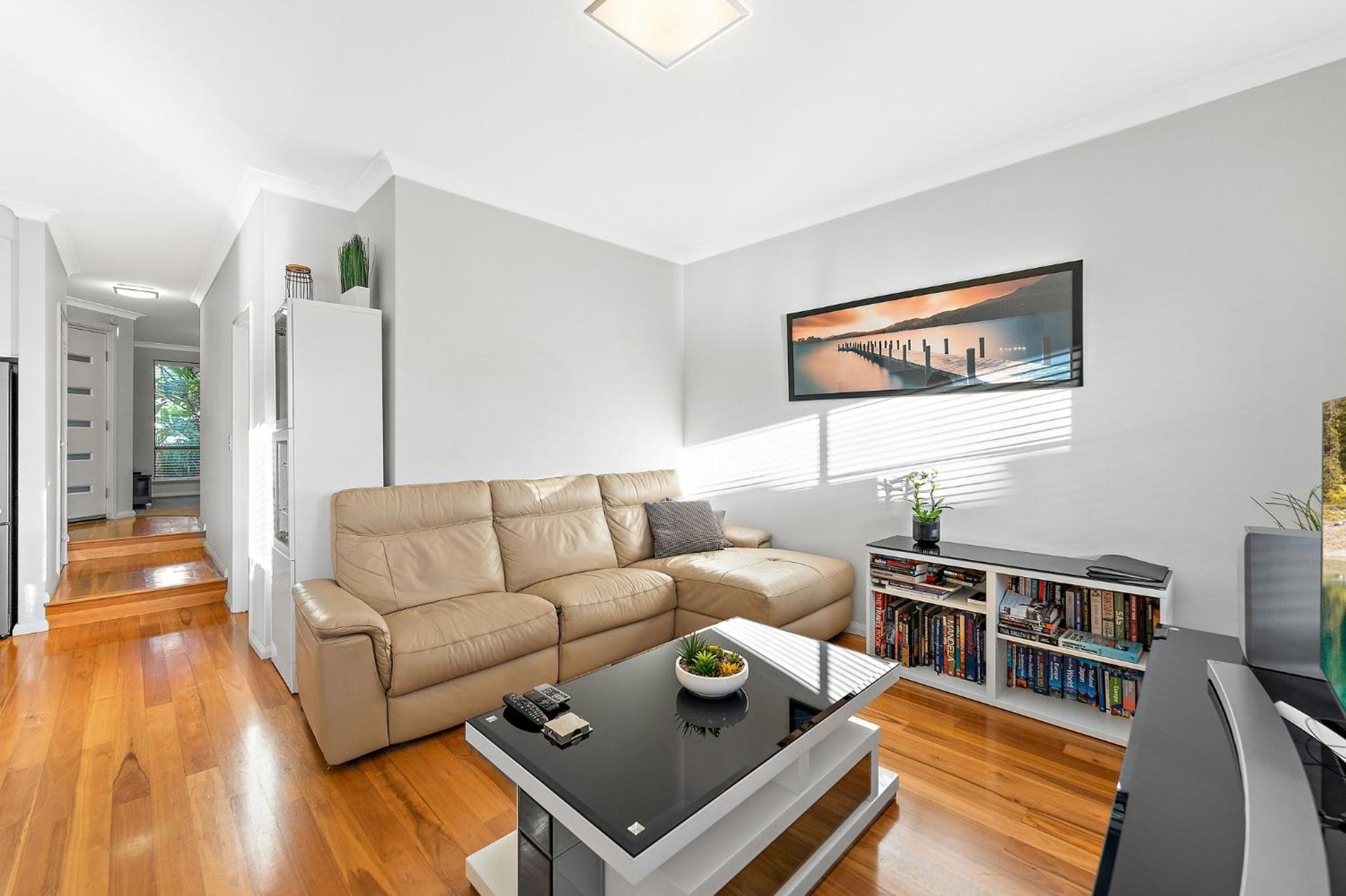 Modern Scarborough Townhouse