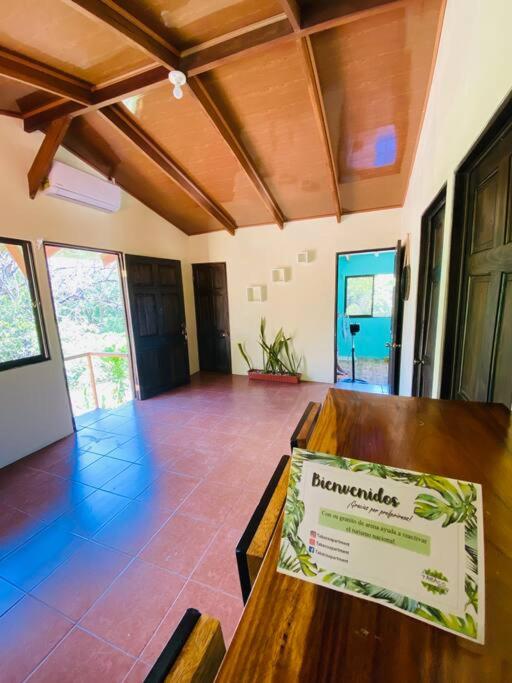 Tabaco Lodge #1 a solo 5 mins de Playa Carrillo