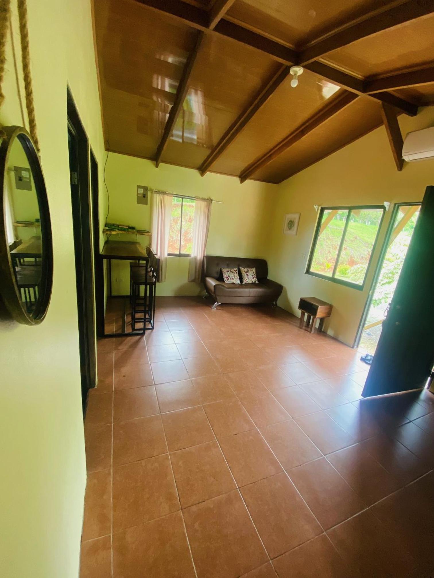 Tabaco Lodge #1 a solo 5 mins de Playa Carrillo