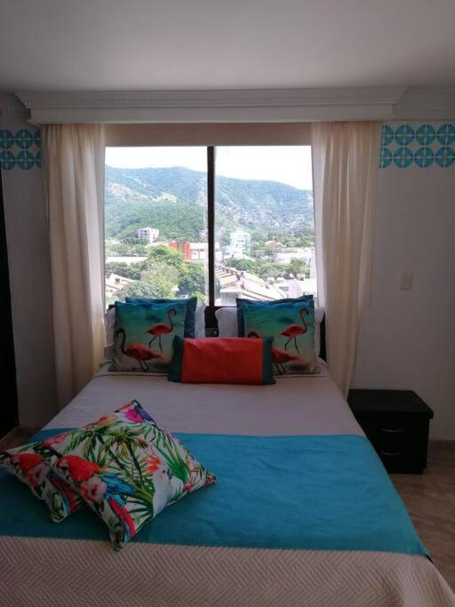 Apartamento con piscina cerca al mar Amoblado Rodadero Sur