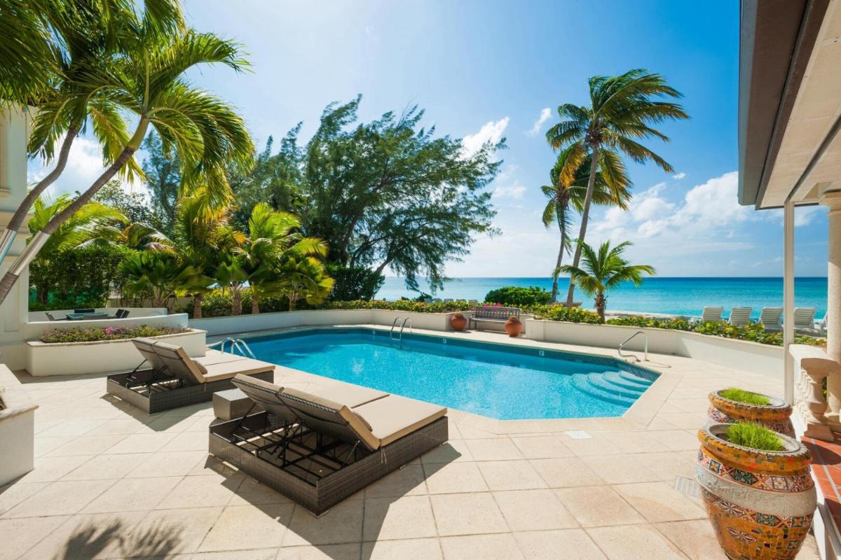 Coconut Walk by Grand Cayman Villas & Condos