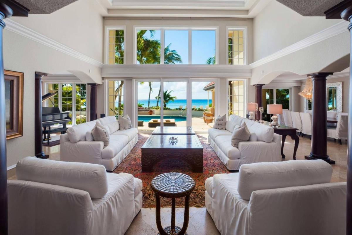 Coconut Walk by Grand Cayman Villas & Condos