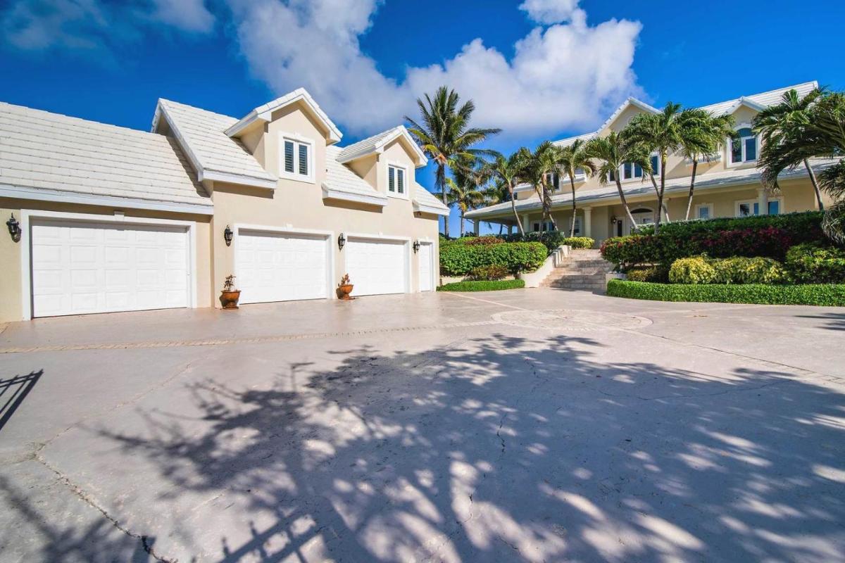 On The Rocks by Grand Cayman Villas & Condos