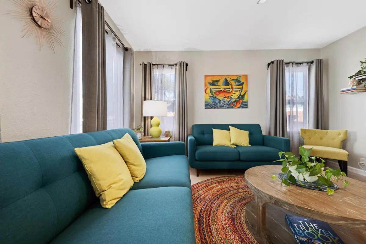 Spacious Centrally Located NEW 2 Bedroom Property! view 2