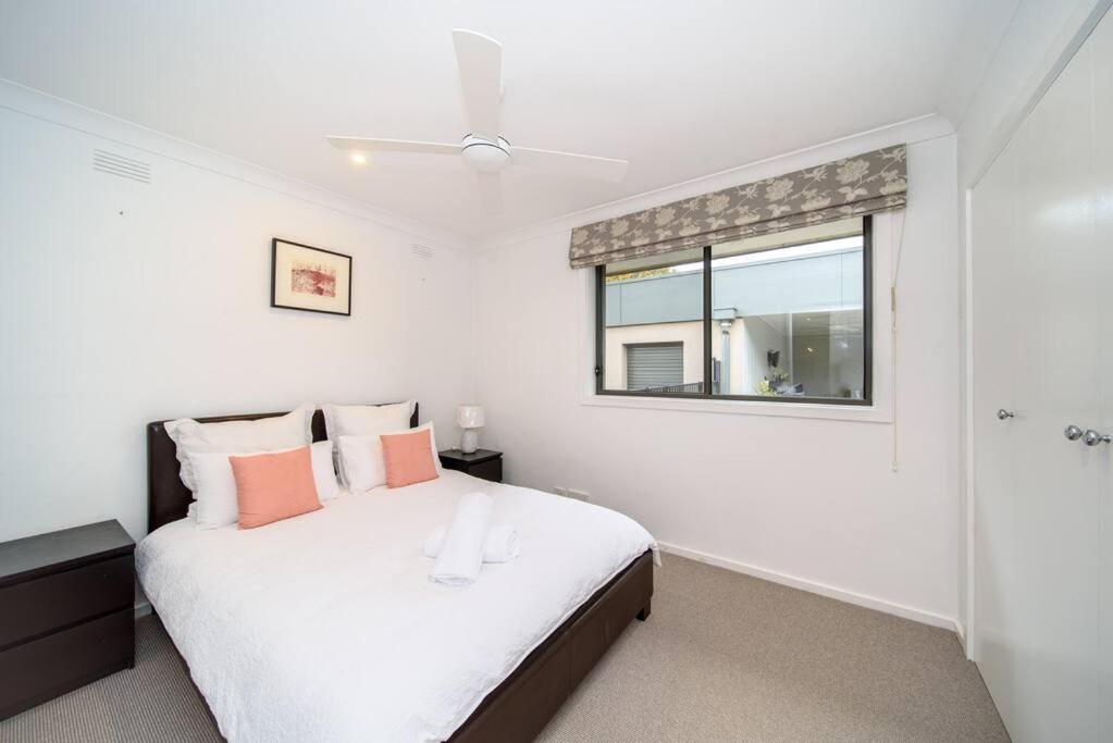 Spacious 3Bd n Pool family holiday home TF2223