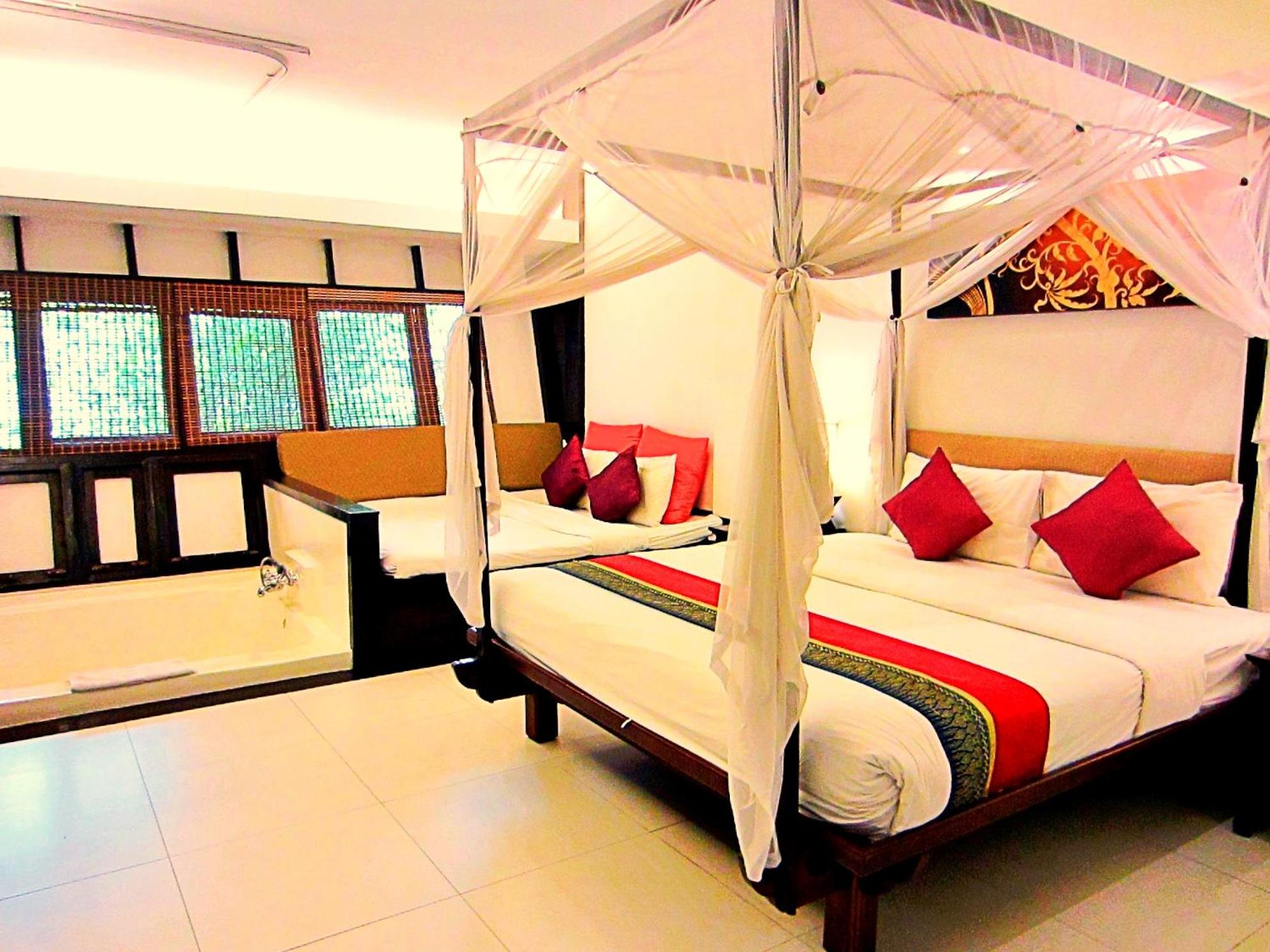 Yantarasri Resort