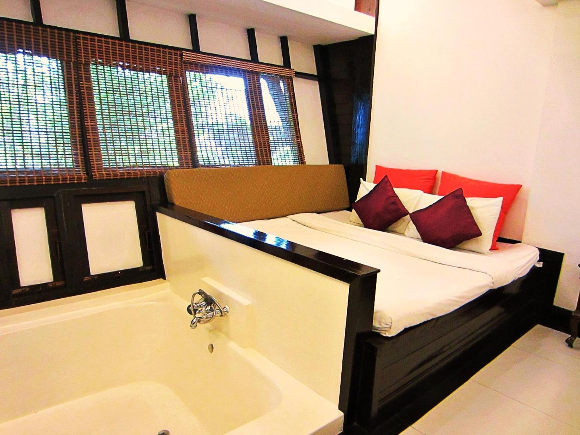 Yantarasri Resort
