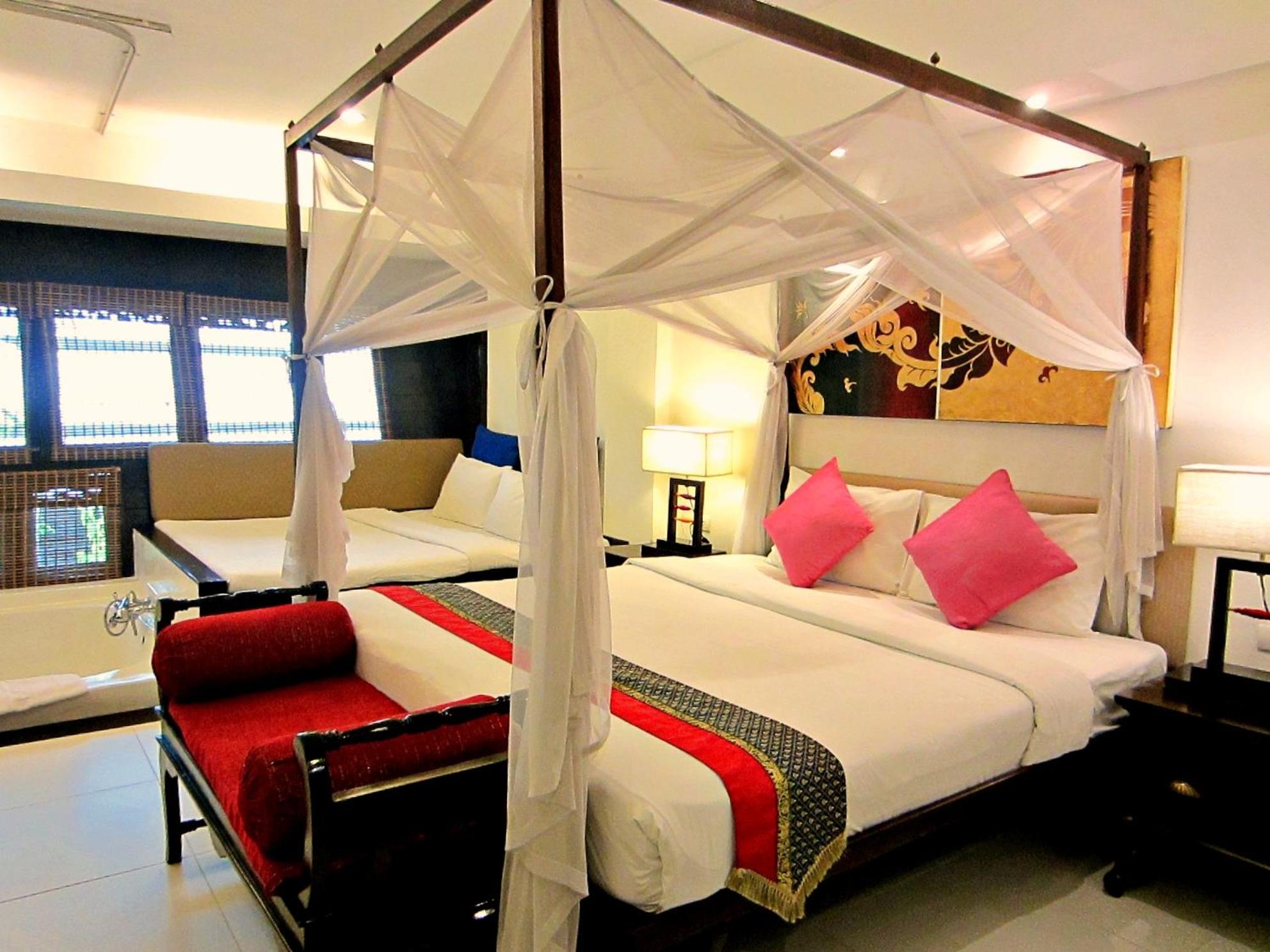 Yantarasri Resort