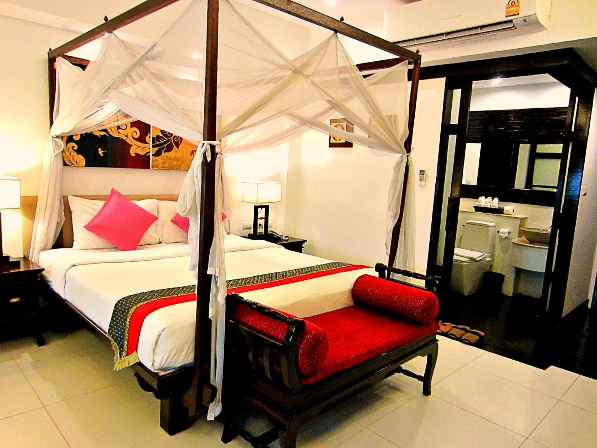 Yantarasri Resort