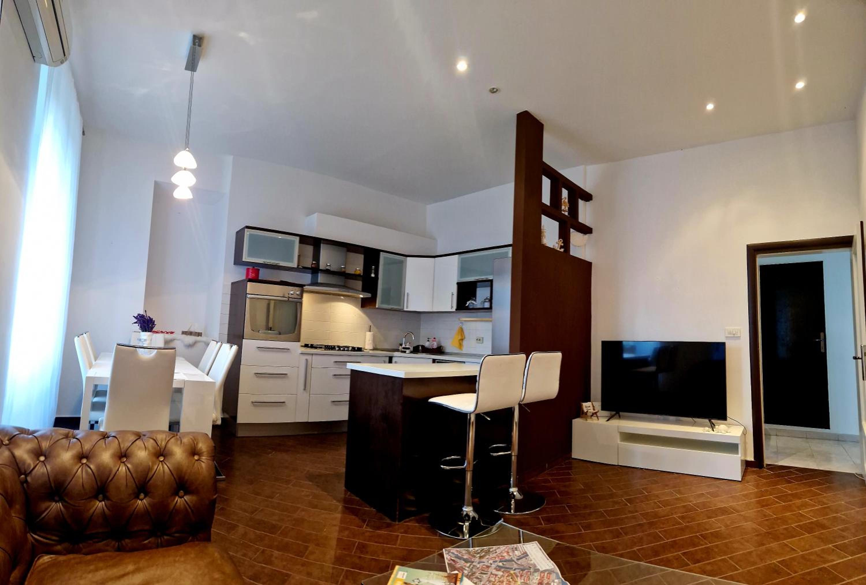 Queen of the stay - Apartment Lili view 3