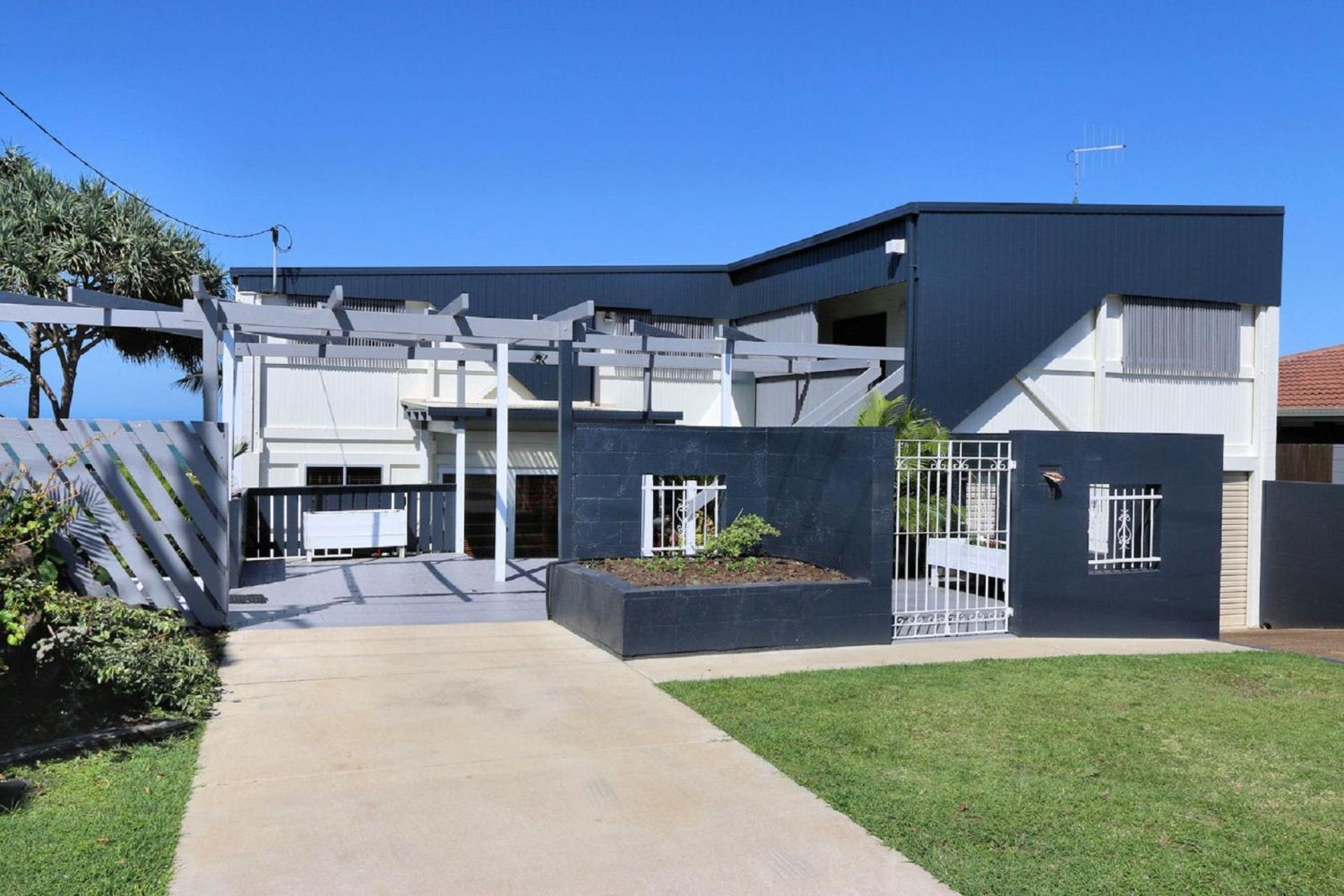 139 Woongarra Scenic Drive
