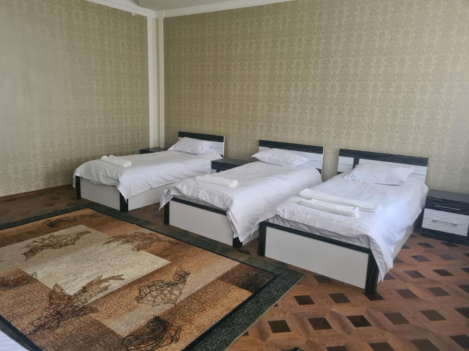 Apartment 3-room Beruni street view 5