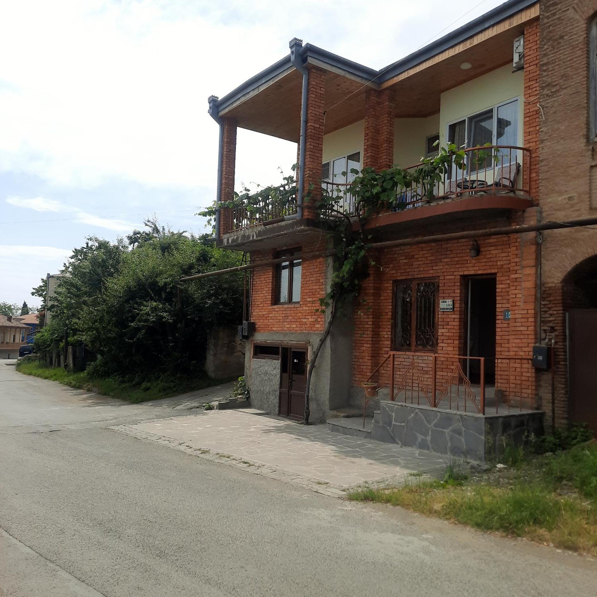 Photo 37