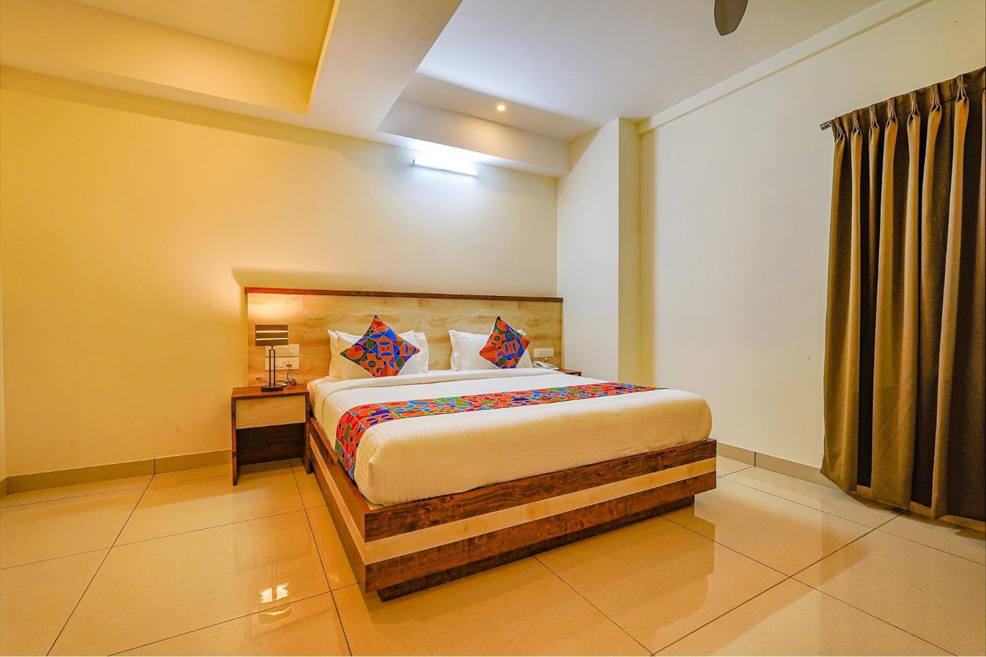 FabHotel Shakthi Suites - Nr Jayadeva Hospital