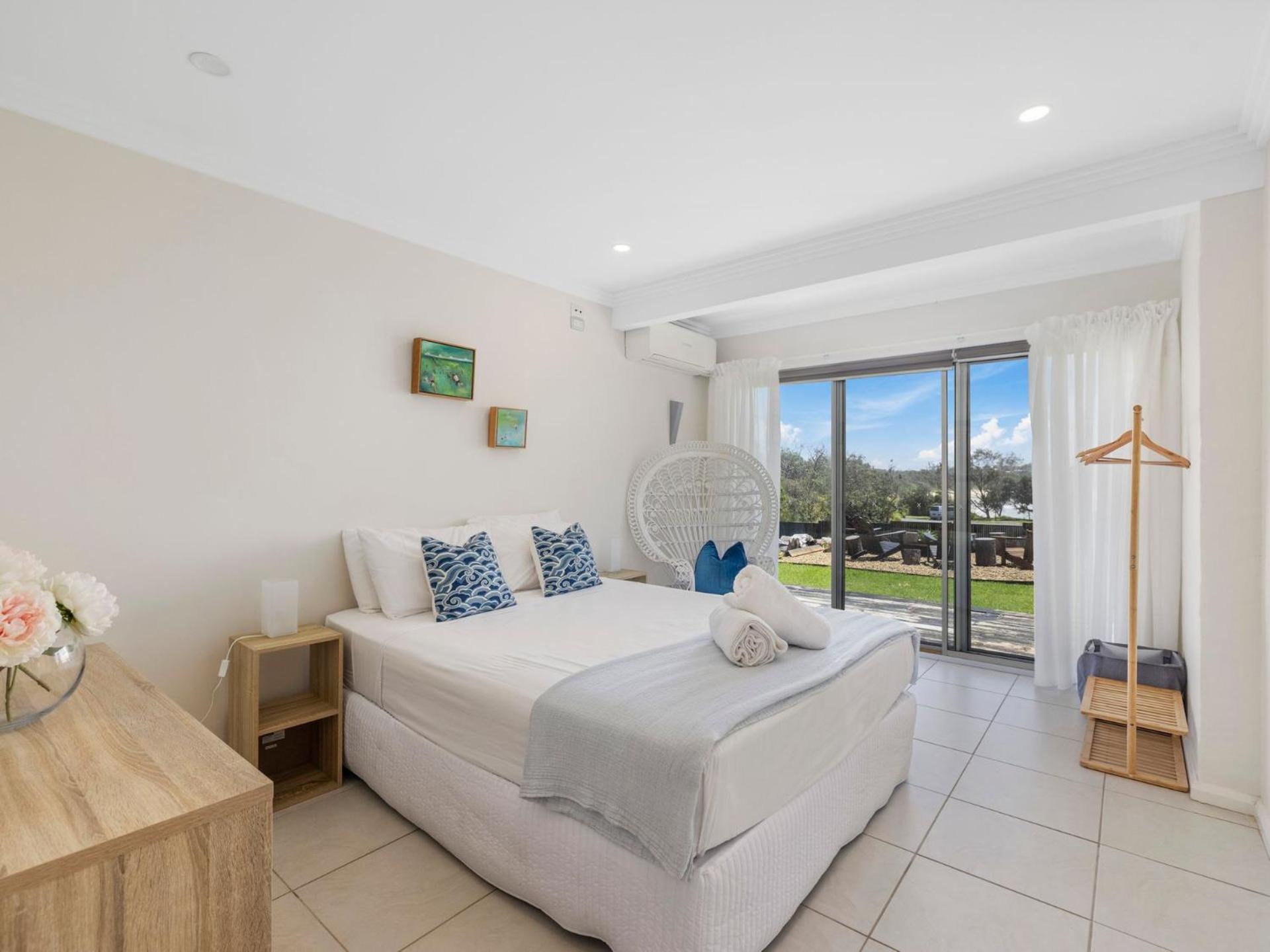 Beachfront Headland House