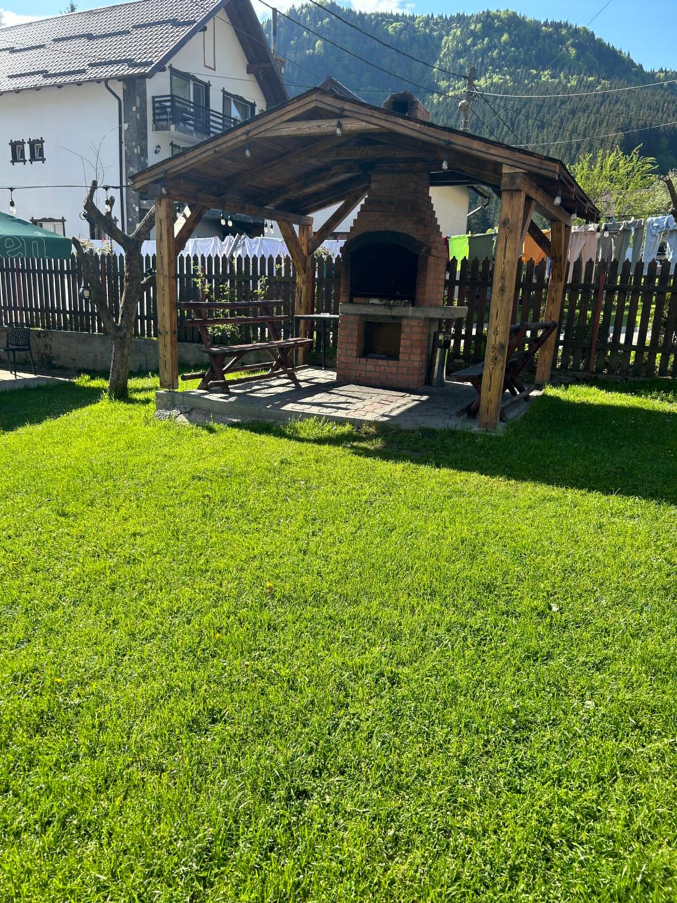 Photo 36