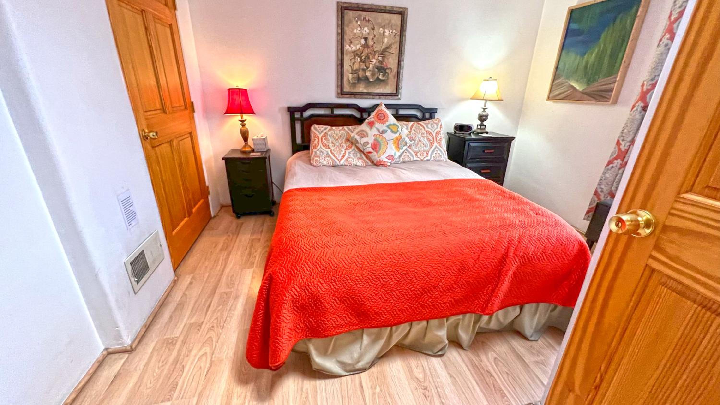 Casas de Guadalupe - Sante Fe Vacation Rentals