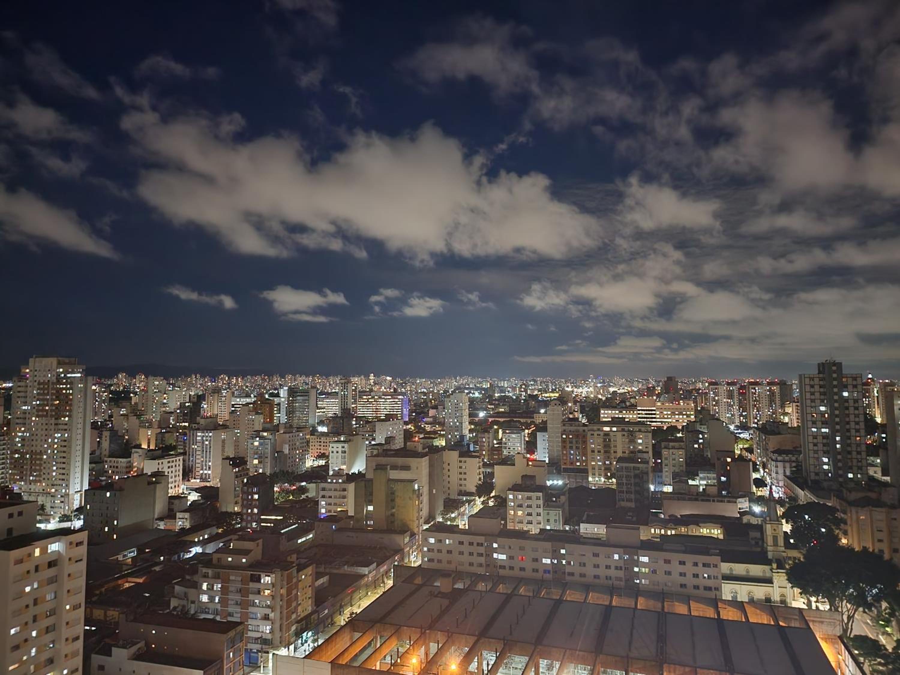 LUXO E VISTA ESPETACULAR para São Paulo com PISCINA ACADEMIA e SAUNA