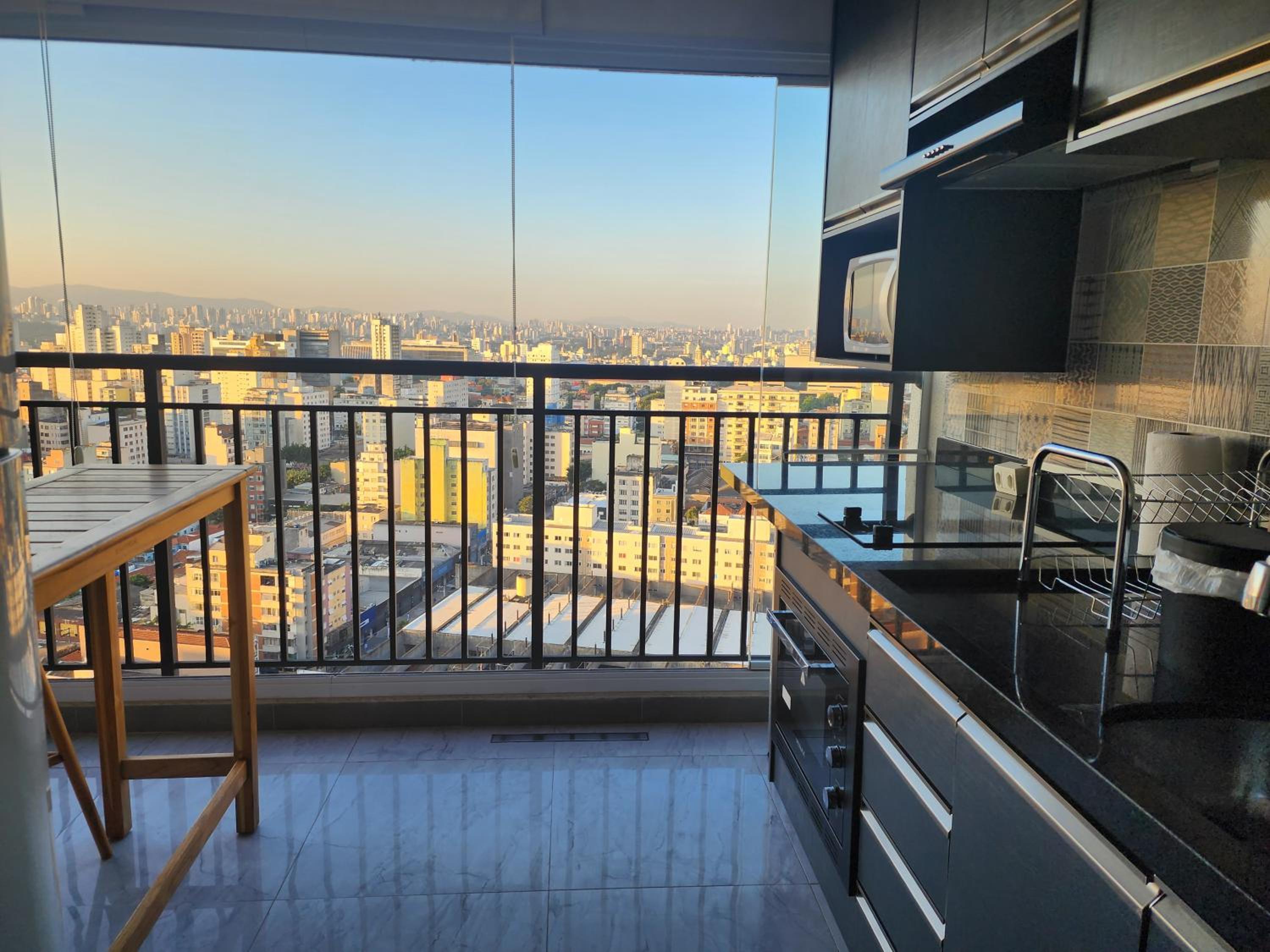LUXO E VISTA ESPETACULAR para São Paulo com PISCINA ACADEMIA e SAUNA