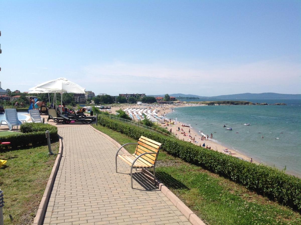 Lozenetz Beach Apartments
