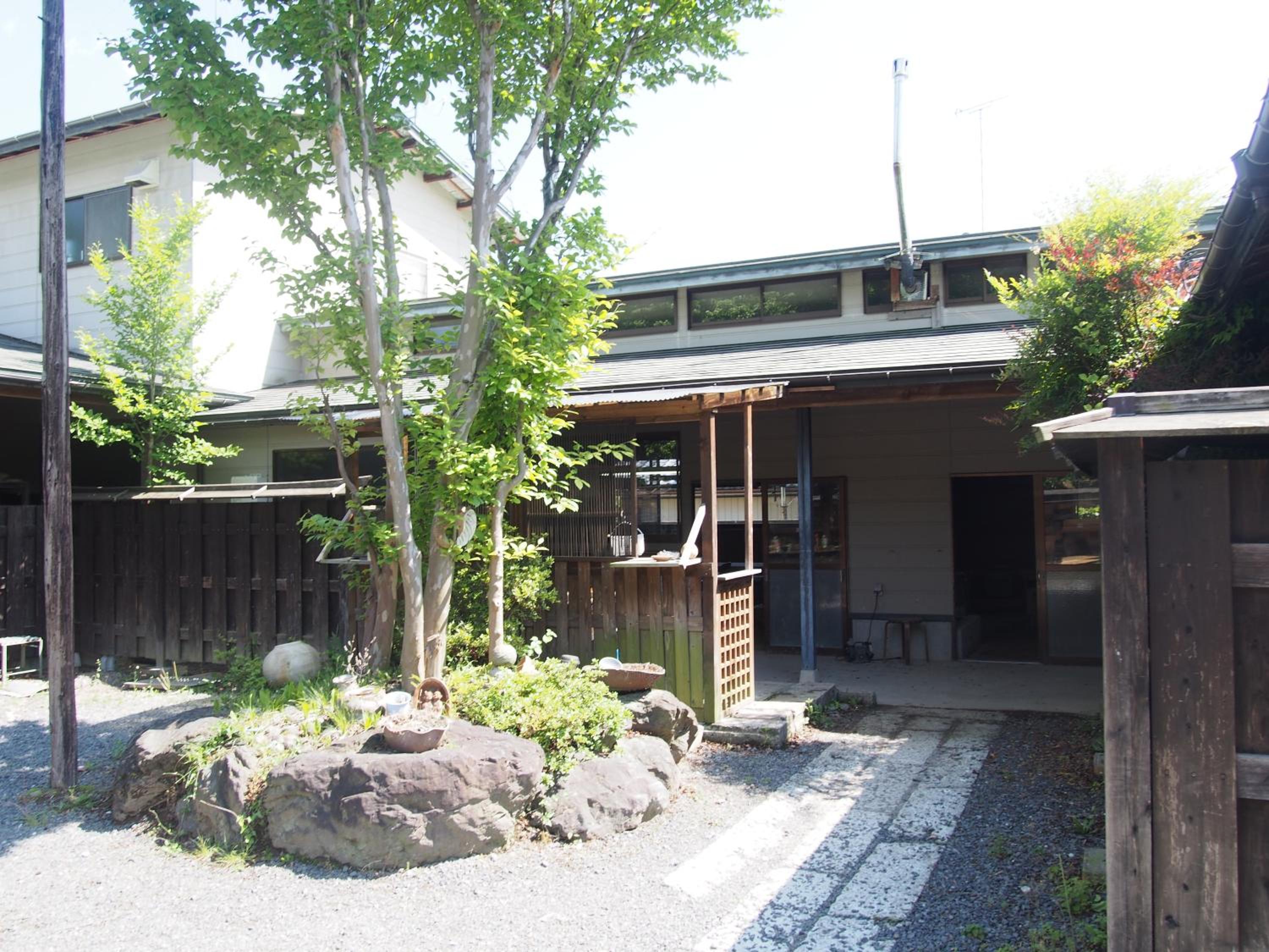 Photo 8